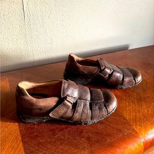 Men’s Born Shoes Size 10.5